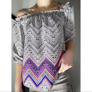 Cora and royal blue off the shoulder too long sleeve. In great condition
